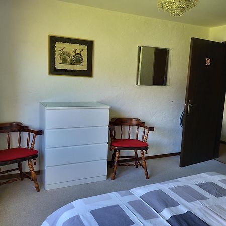 Appartement In Hus Signal Met Prachtig Uitzicht Op De Bergen Klosters Bagian luar foto